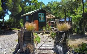 Gumboot Paradise Eco Stay